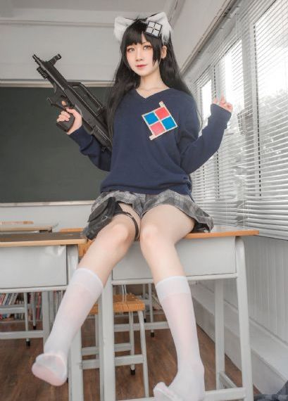 欧美美女久久_1080免费播放