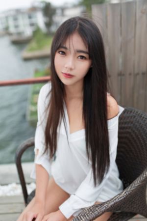 模特裸体写真在线视频_4K天堂在线